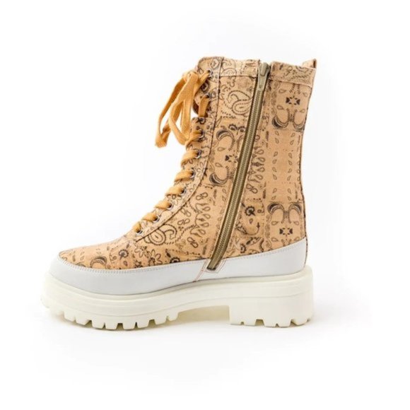NWOT Free People jacquard print canvas lug sole lace-up "hiker" boots, EU 40 - Picture 9 of 16